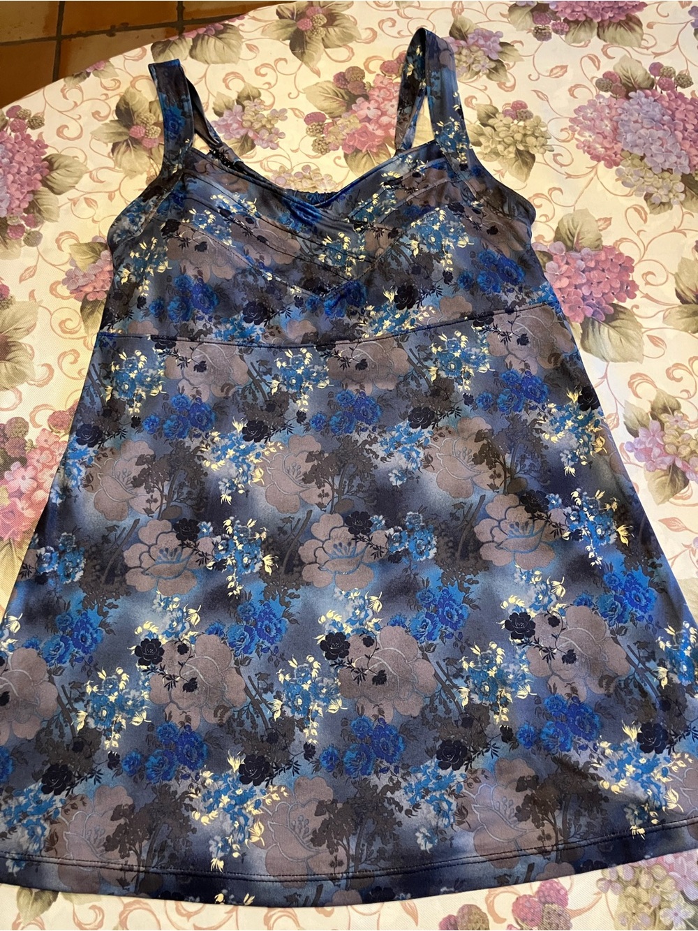 REI BLUE FLORAL TANK TOP